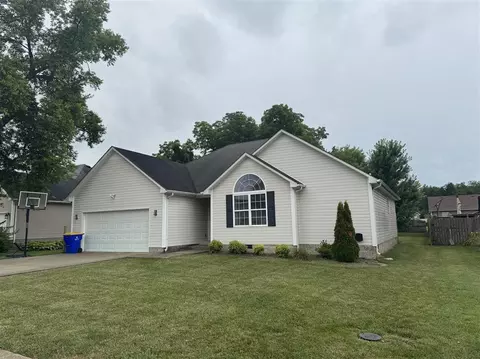 348 White Dogwood Dr, Bowling Green, KY 42101