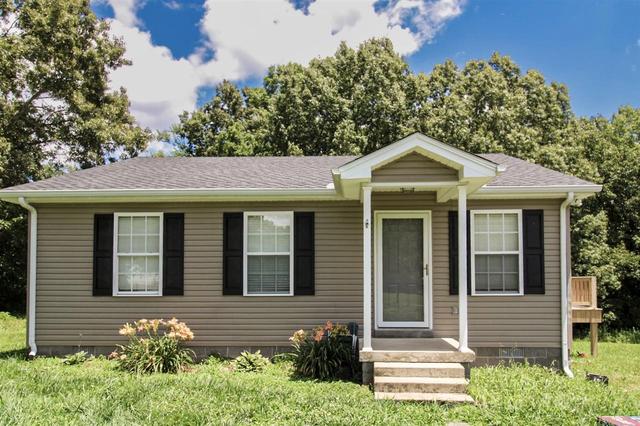 136 Ray Hooten Rd, Scottsville, KY 42164