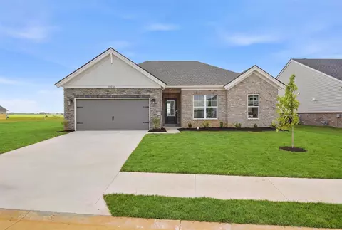 10936 Chickasaw Ct, Bowling Green, KY 42104