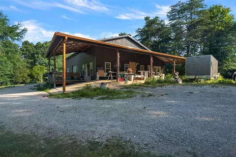 180 Meredith Ridge Rd, Leitchfield, KY 42754