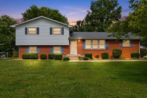 1226 Shawnee Way, Bowling Green, KY 42104