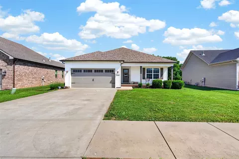 5361 Amber Creek Ln, Bowling Green, KY 42101