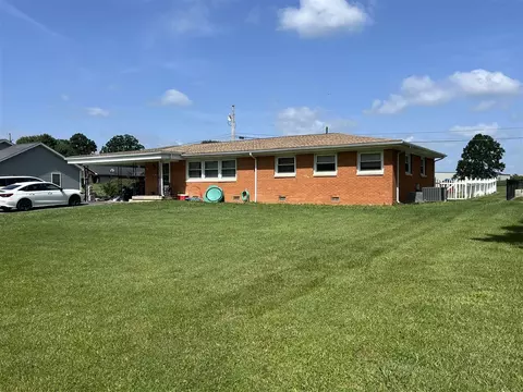 45 Southmont Dr, Scottsville, KY 42164