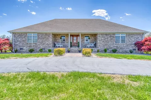 196 Rigelwood Ln, Bowling Green, KY 42104