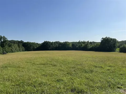 Clifton Smith Road, Summer Shade, KY 42166