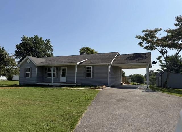 1776 Halifax Rd, Scottsville, KY 42164