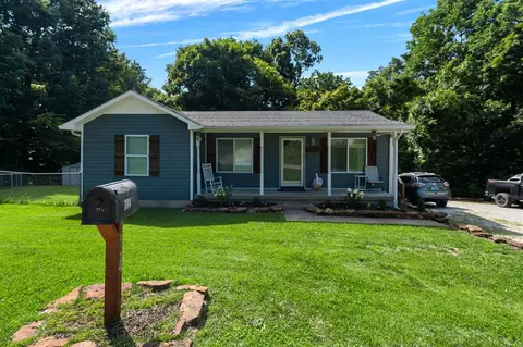 304 N Pitcher Rd, Morgantown, KY 42261