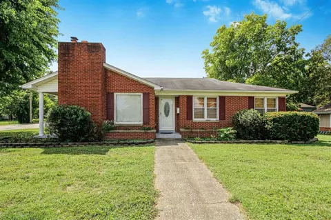 409 E Main St, Horse Cave, KY 42749
