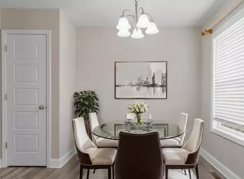 Dining - 433 Lansing Way, Bowling Green, KY 42101 photo 3 of 3