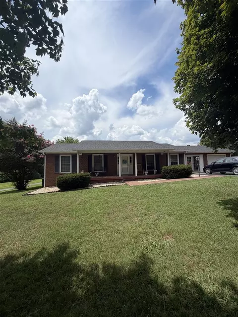 269 Slim Island Rd, Bowling Green, KY 42101