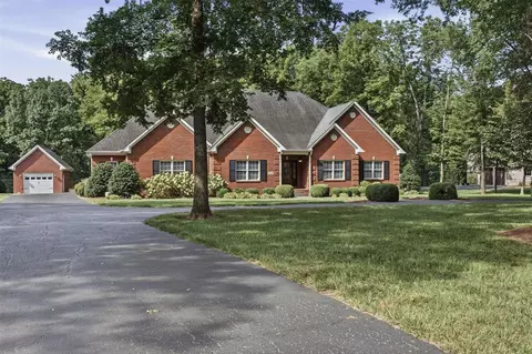 3413 Amber Ct, Bowling Green, KY 42104