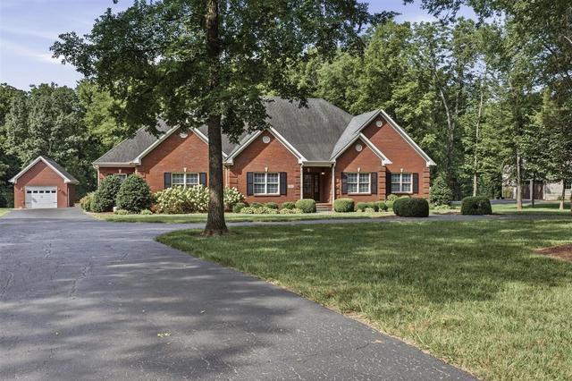 3413 Amber Ct, Bowling Green, KY 42104
