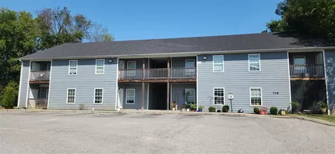 706 Old Morgantown Rd, Bowling Green, KY 42101