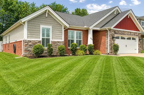 838 Loebner Ave, Bowling Green, KY 42104