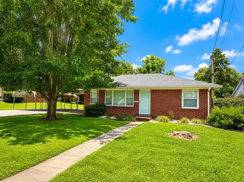 205 Columbia Ave, Tompkinsville, KY 42167