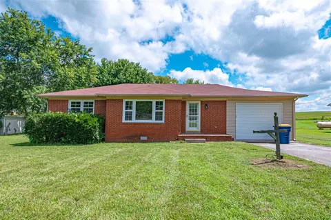 137 Reservoir Dr, Lewisburg, KY 42256