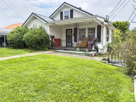 Other - 218 E Cherry St, Glasgow, KY 42141 photo 1 of 4