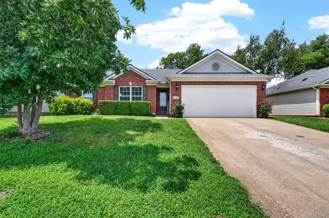 1301 Chicory Way, Bowling Green, KY 42104