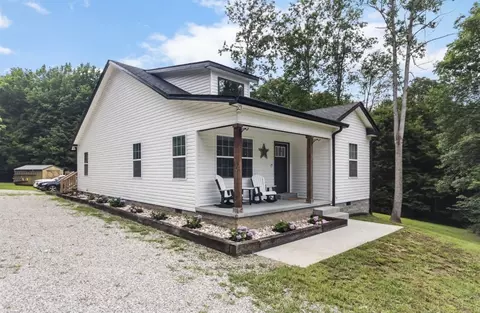2119 Jefferson School Rd, Scottsville, KY 42164