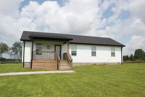 2461 Blaine Evans Rd, Smiths Grove, KY 42171