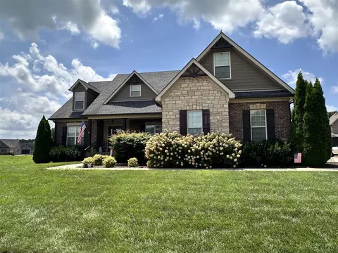 353 Old Post Dr, Alvaton, KY 42122