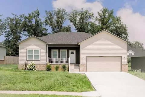 3116 Rawhide Dr, Bowling Green, KY 42103