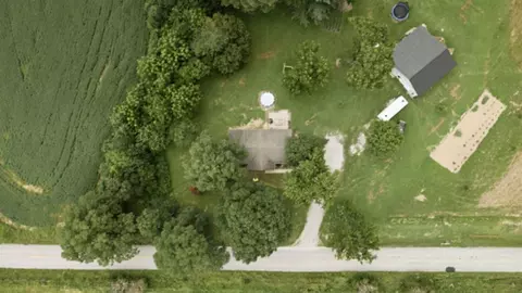 1288 New Grove Rd, Smiths Grove, KY 42171