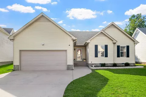 964 Cindy Jo Ct, Clarksville, TN 37040