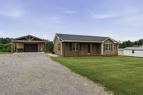 356 Blunt Ford Rd, Adolphus, KY 42120