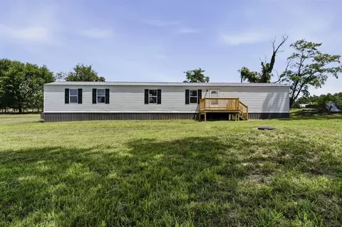 1995 Colesbend Rd, Smiths Grove, KY 42171