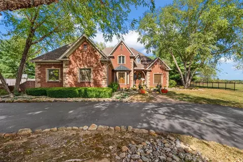 305 Calumet Way, Bowling Green, KY 42104
