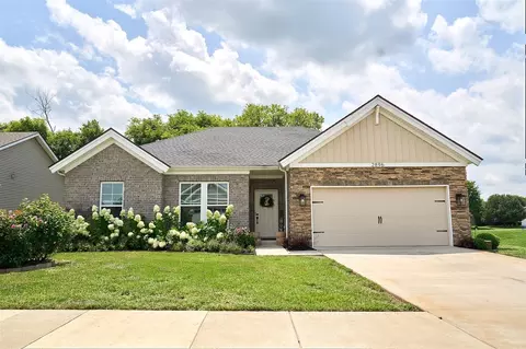 2896 Brahman Cir, Bowling Green, KY 42104