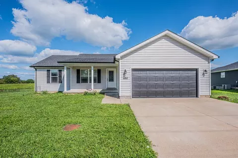 680 Northridge Dr, Bowling Green, KY 42101