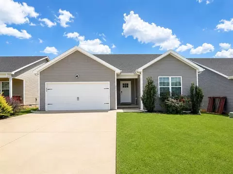 771 River Birch Rd, Bowling Green, KY 42101