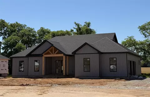 128 Mccutchen Ct, Auburn, KY 42206