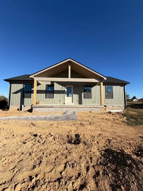 76 Sunshine Ln, Scottsville, KY 42164