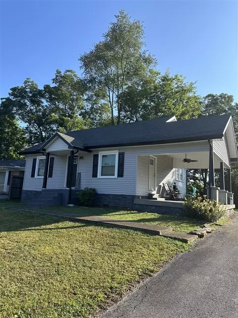 208 Baker St, Burkesville, KY 42717