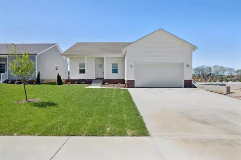1323 Rhythm Ln, Bowling Green, KY 42101