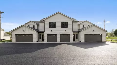512 Unit 513 Old Lovers Ln, Bowling Green, KY 42103