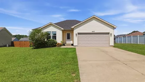 447 Fairbanks Ave, Bowling Green, KY 42101