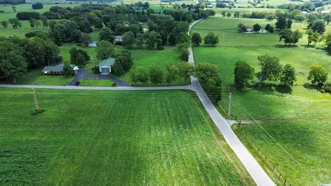 0969 Walnut Grove Rd, Carlisle, KY 40311