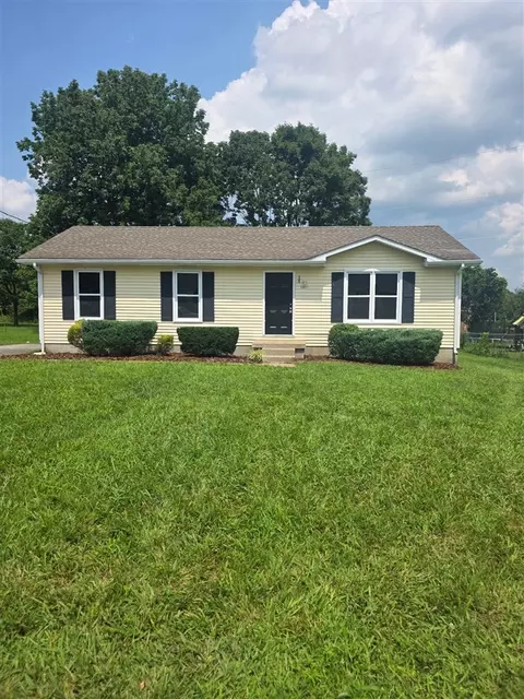 110 Countryside Dr, Bowling Green, KY 42101
