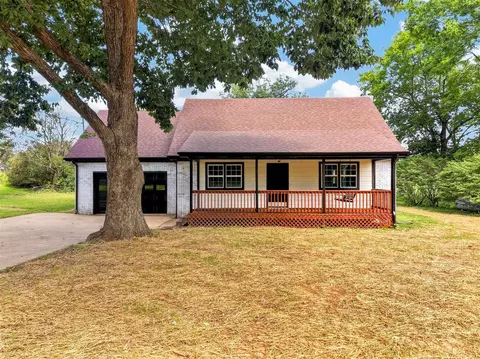 193 Circle Dr, Russellville, KY 42276