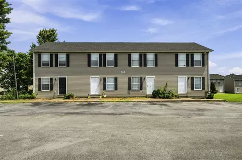 326 Kenlee Cir, Bowling Green, KY 42101