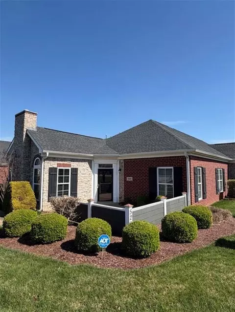 2500 Crossings Blvd, Bowling Green, KY 42104
