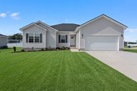 853 Alberta Dr, Bowling Green, KY 42101
