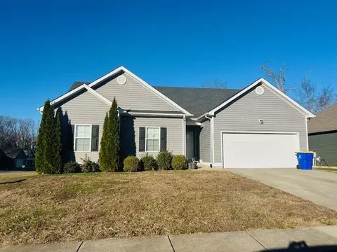 662 Maple Ridge St, Bowling Green, KY 42101