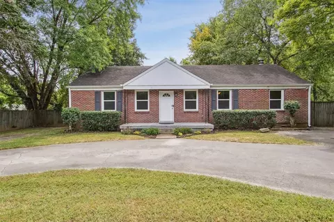 2908 Mccampbell Ave, Nashville, TN 37214