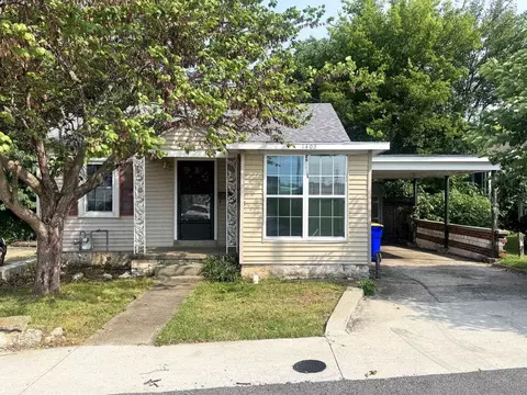 1403 Greenwood Aly, Bowling Green, KY 42101