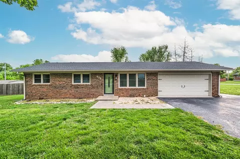 632 Morehead Rd, Bowling Green, KY 42101